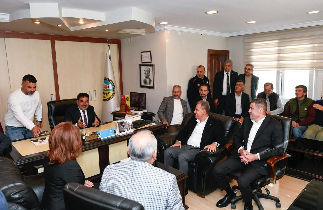 Başkan Seçer ve Heyeti Mezitli Esnaf Kefalet Kooperatifi’ni Ziyaret Etti