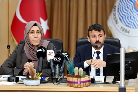 AKDENİZ BELEDİYESİ YENİ DÖNEM İLK MECLİS TOPLANTISINI GERÇEKLEŞTİRDİ