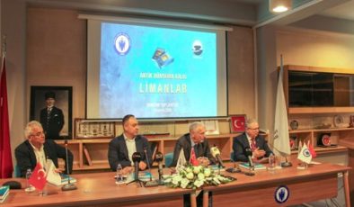 “Antik Dünyanın Kalbi: Limanlar; Okurla Buluştu