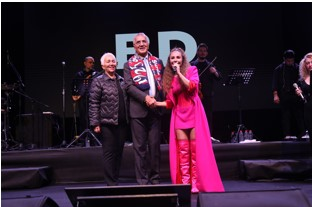 Mezitli’de demokrasi konseri