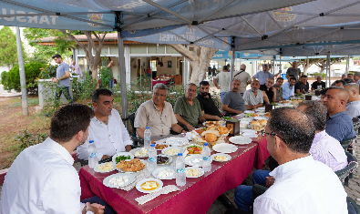 BAŞKAN BOLTAÇ ÇARŞI ESNAFI İLE KAHVALTIDA BULUŞTU