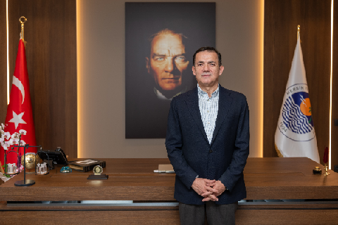 Başkan Özyiğit, Mersin’in kurtuluşunun 103.yılını kutladı Gelen Kutusu