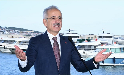 DÖKER-1 GEMİSİ DENİZLE BULUŞTU