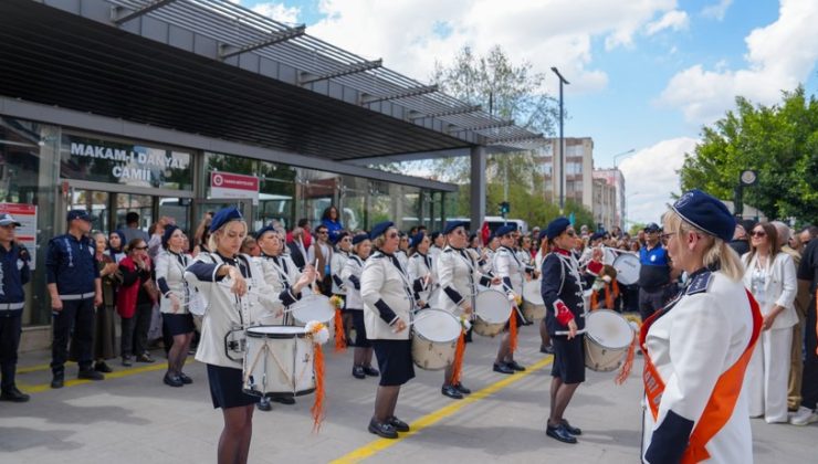 CUMHURİYET KADINLARI BANDO TAKIMI TARSUS’TA COŞKUYLA KARŞILANDI