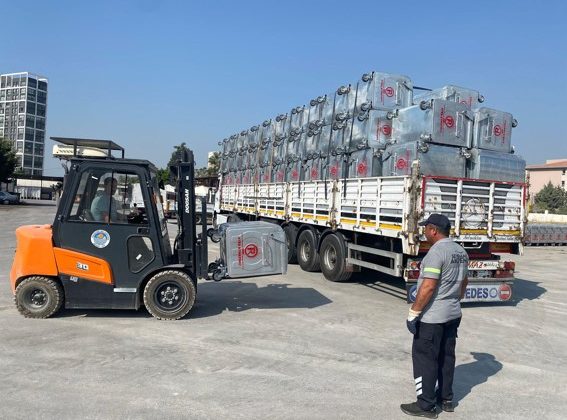 Akdeniz Belediyesi’nden Daha Temiz Bir Kent İçin Yeni Çöp Konteynerleri