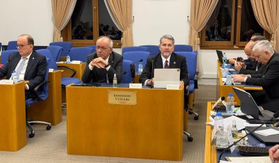 MHP’Lİ DR. LEVENT UYSAL: MERSİN EKONOMİSİ TÜRKİYE’NİN LOKOMOTİFİDİR