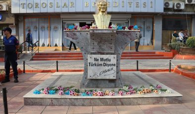 TOROSLAR, ATATÜRK’Ü SAYGI VE ÖZLEMLE ANDI