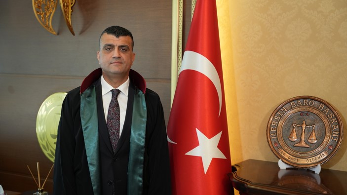 BARO BAŞKANI ÖZDEMİR: “TÜRK BAYRAĞI’NA YAPILAN ALÇAK EYLEMİ LANETLİYORUZ”