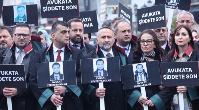 81 İLİN BARO BAŞKANI, AVUKATA ŞİDDETE KARŞI TBMM’YE YÜRÜDÜ