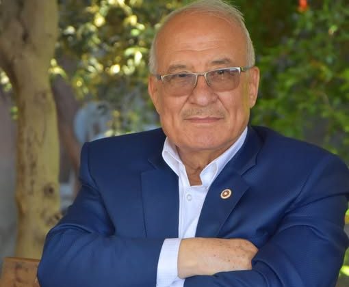 Kamuoyuna; Bugün sosyal medya hesaplarında, ardından da bazı haber sitelerindeki yapılan paylaşımlarla ilgili kamuoyunu bilgilendirmek üzere bu açıklamayı yapıyorum.