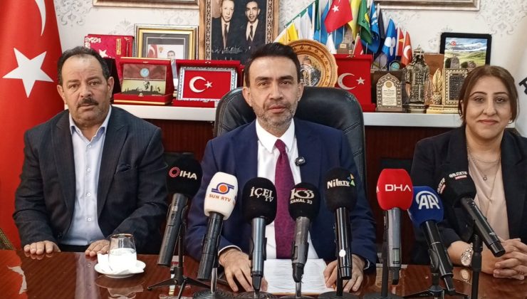 AK PARTİ MERSİN’DE SAHA SEFERBERLİĞİ: HEDEF “MAHALLE ÇALIŞMALARI YILI”